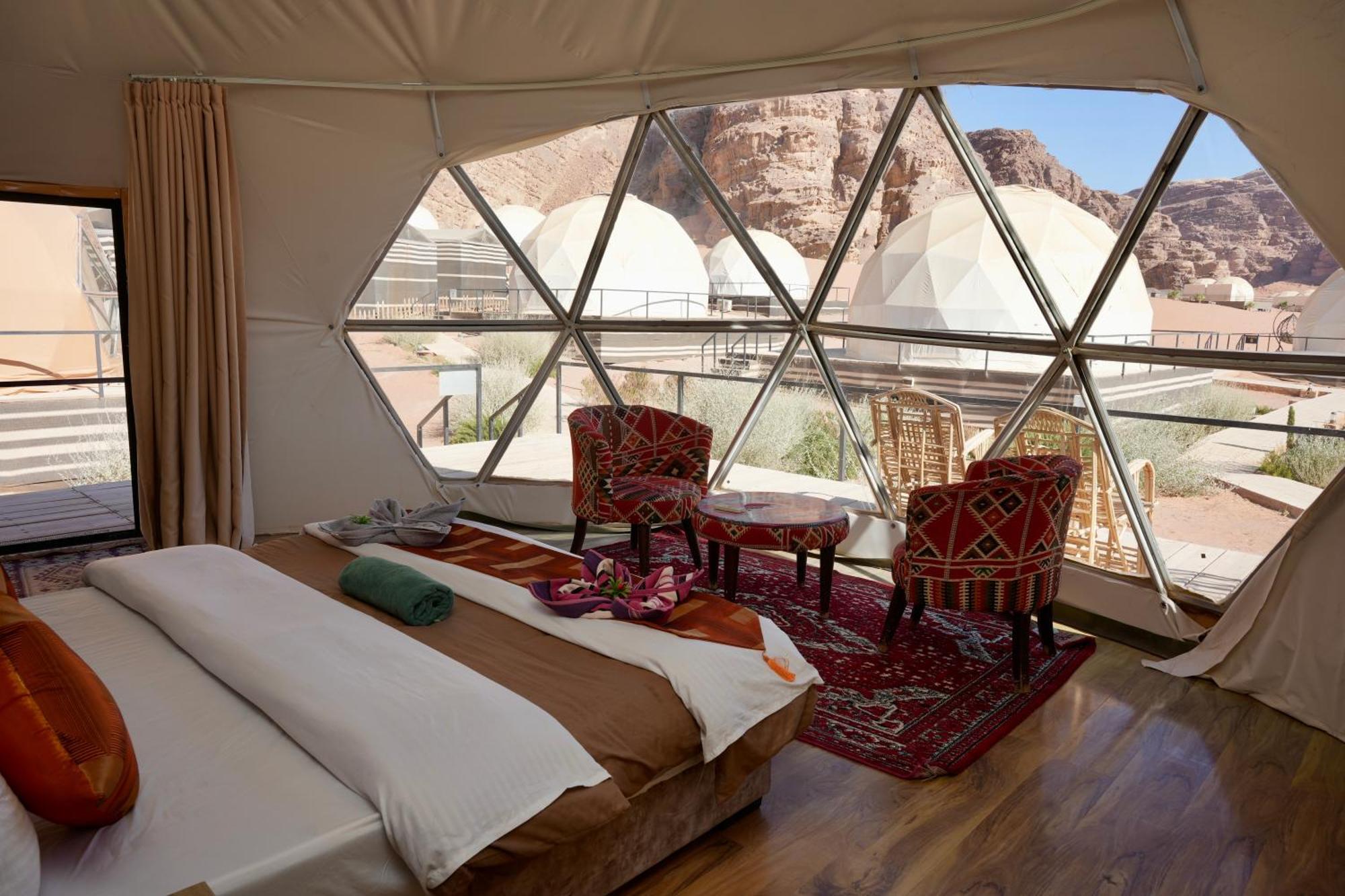 Hasan Zawaideh Camp Hotel วาดิรัม ภายนอก รูปภาพ